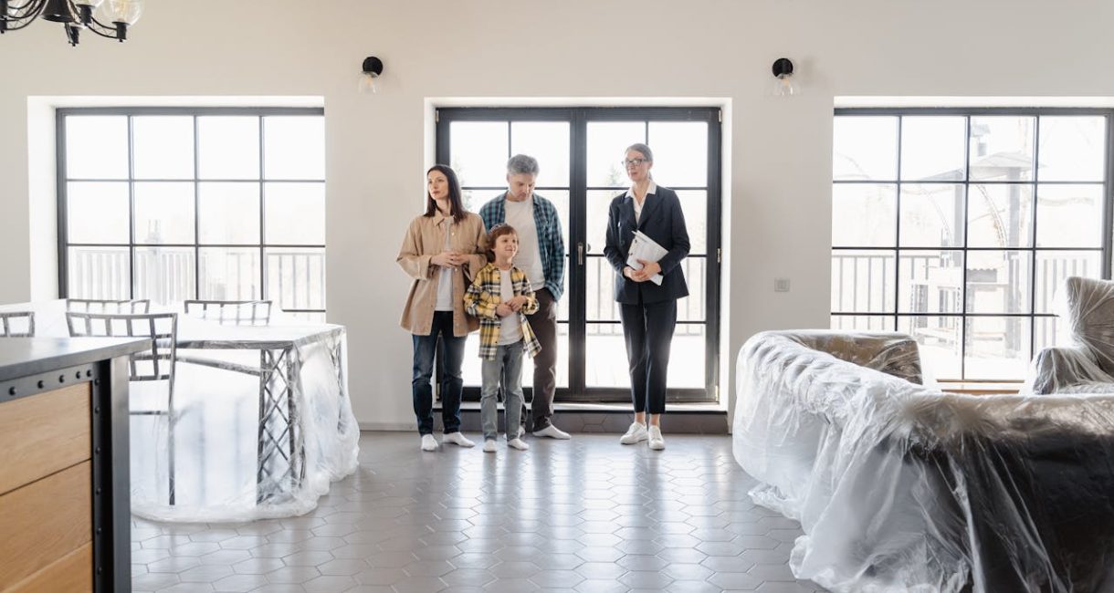 pexels-mart-production-7414916